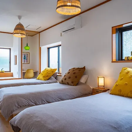 Naoshima Juju Art House　直島ジュジュアートハウス Villa Exterior photo